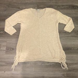 Woman’s American rag sweater